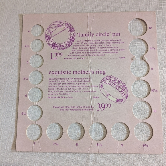 Eaton's 1975 Fall and Winter and 1976 Spring And Summer Catalogues Retro Fashon - Picture 11 of 16